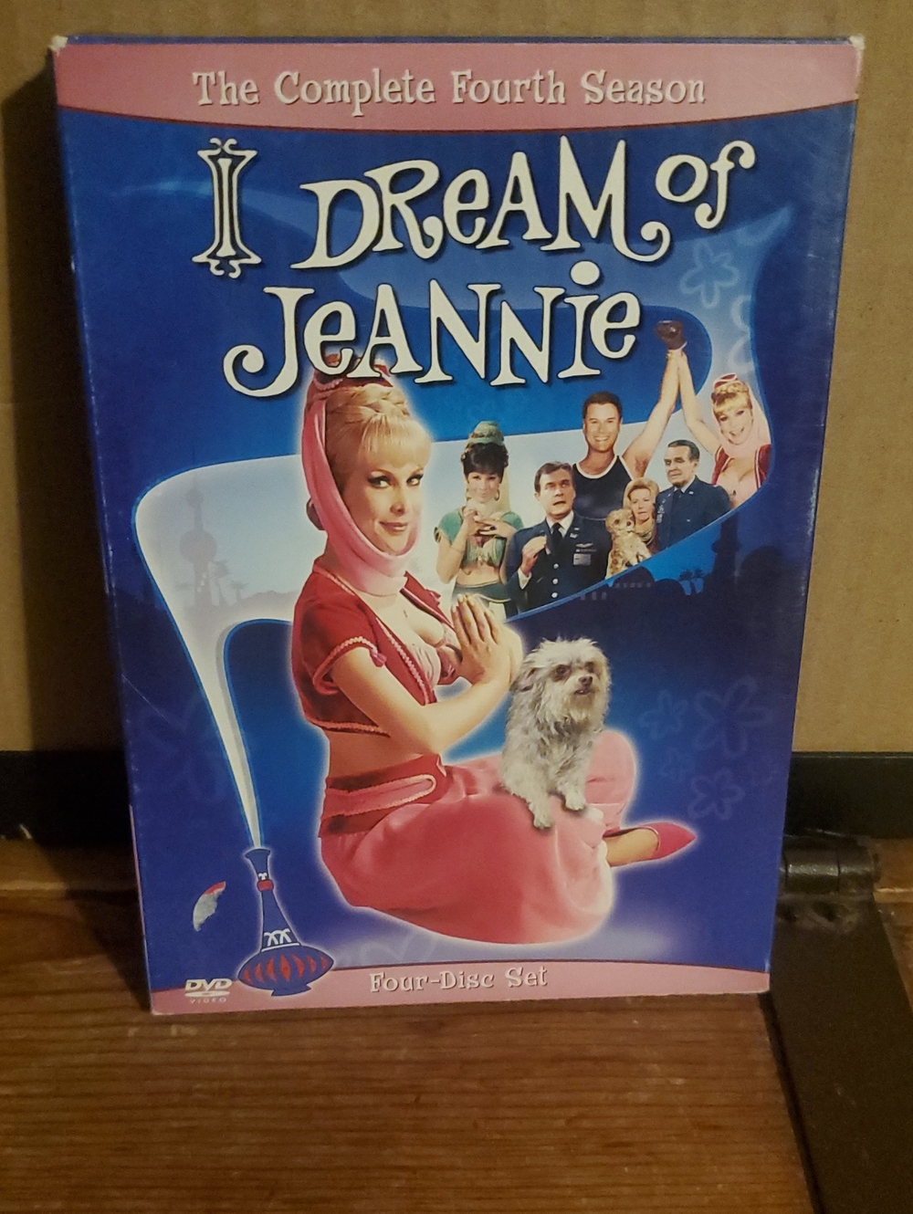I Dream of Jeannie Season 4 - Pink & Blue Retro Style